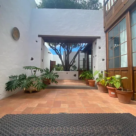 Casa Origenes Haria